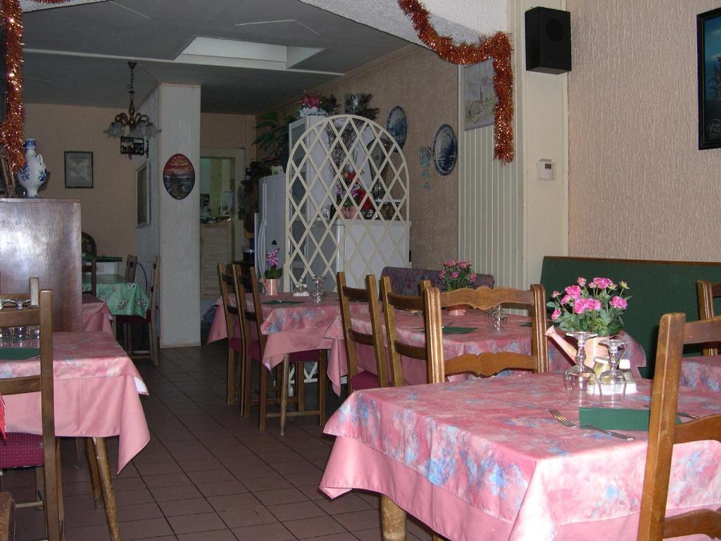 Hotel Restaurant De La Poste A Gérardmer Екстериор снимка