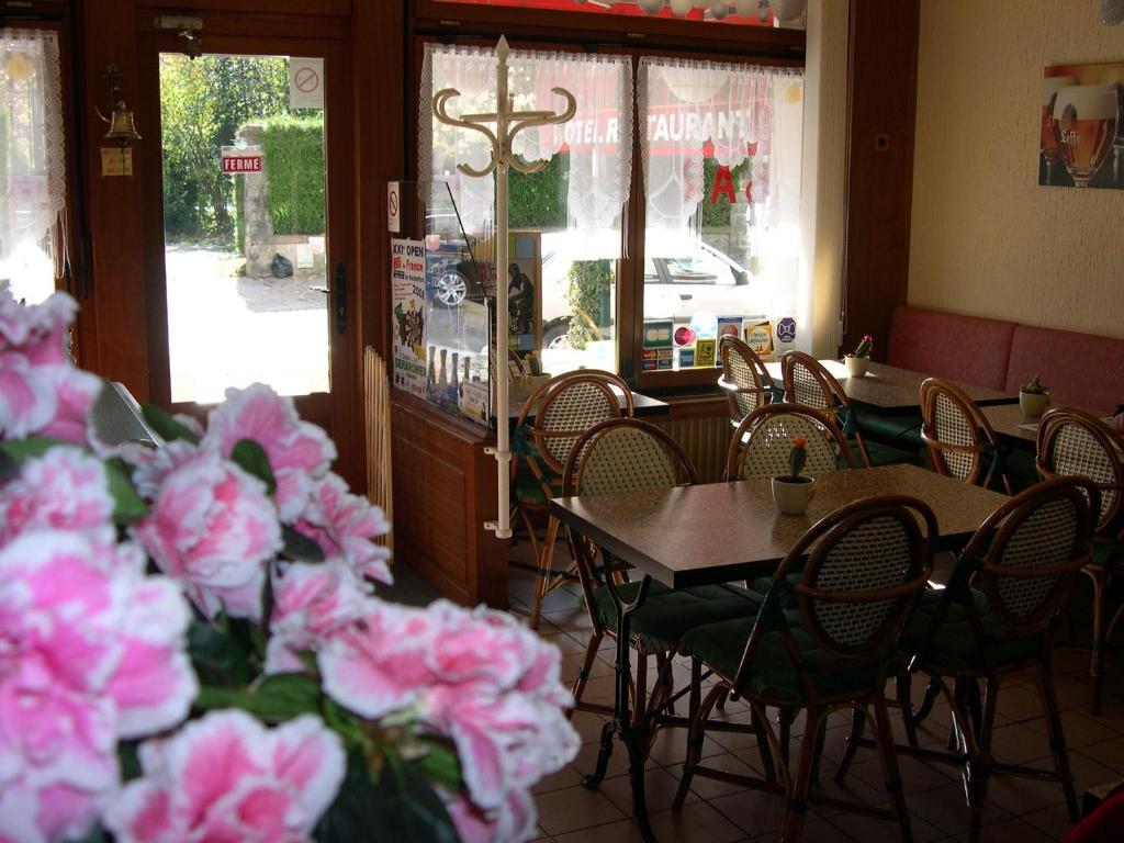 Hotel Restaurant De La Poste A Gérardmer Екстериор снимка